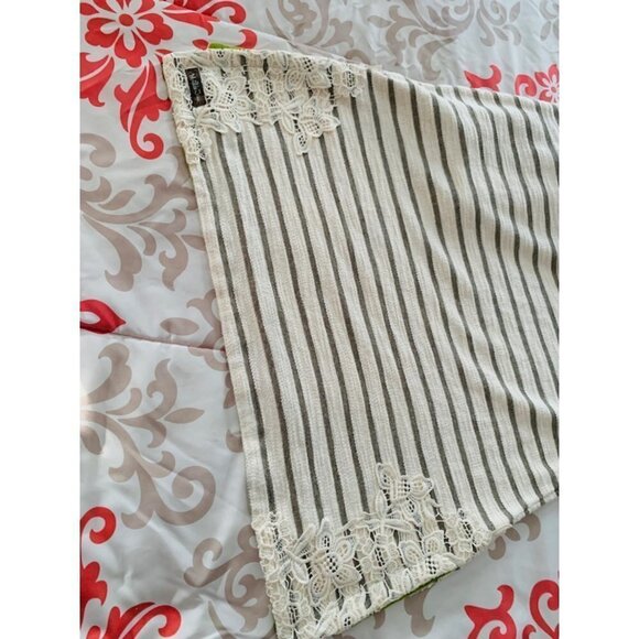 Matilda Jane Classic with a Twist Striped Top With Floral Lace Size M - Picture 13 of 16